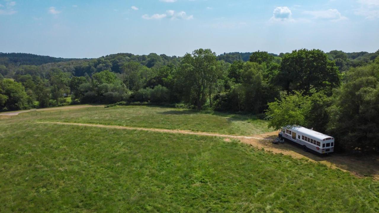 American School Bus Retreat With Hot Tub In Sussex Meadow * Uckfield